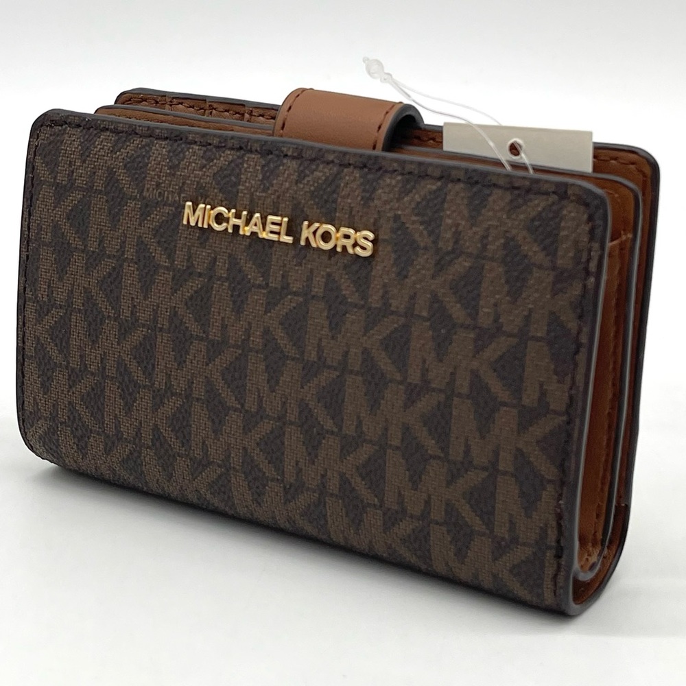 Michael Kors Medium Zip Corner Wallet Brown